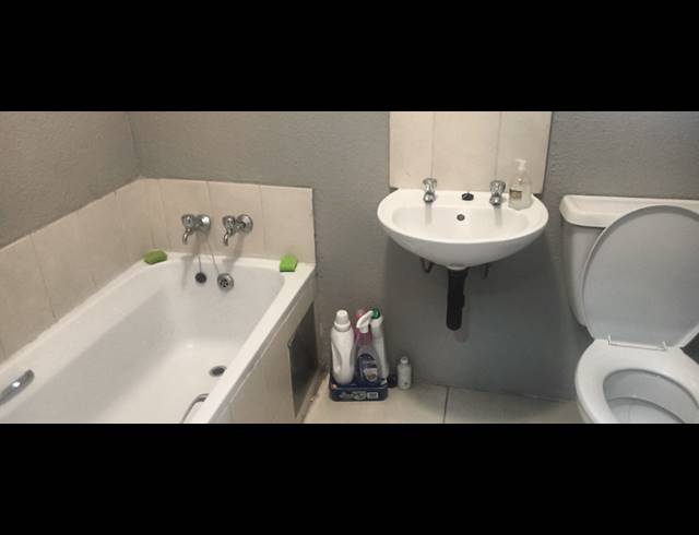 2 BEDROOM FREEHOLD FOR SALE IN SALFIN